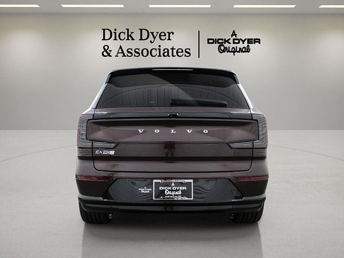 2025 Volvo EX90