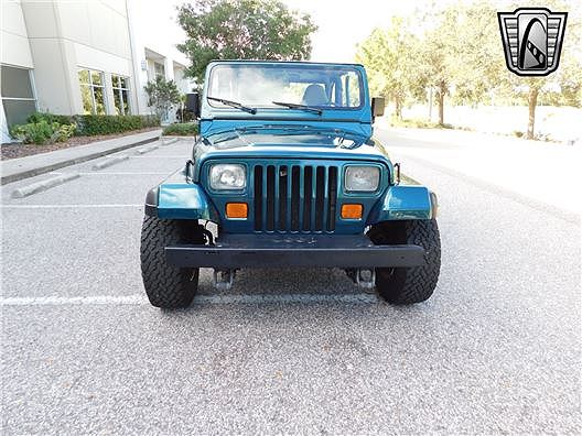 1995 Jeep Wrangler S image 1