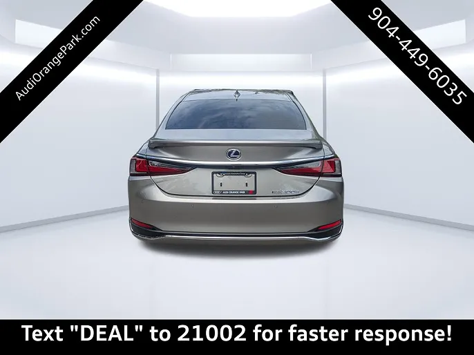 2021 Lexus ES