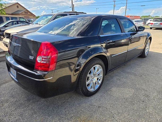 2008 Chrysler 300