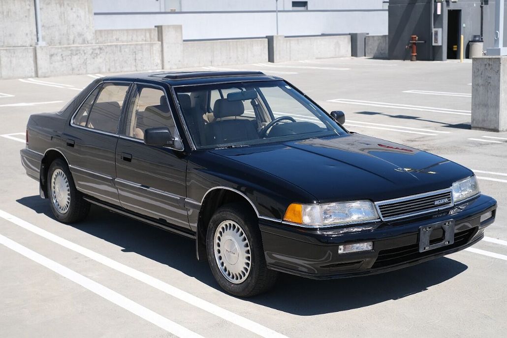 1989 Acura Legend LS image 1