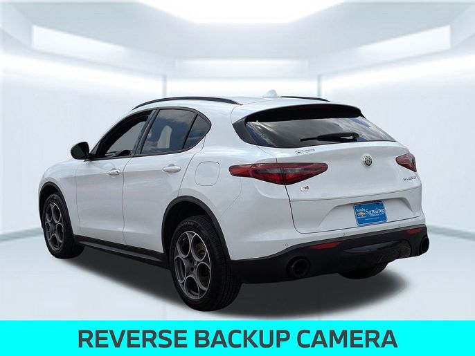 2022 Alfa Romeo Stelvio