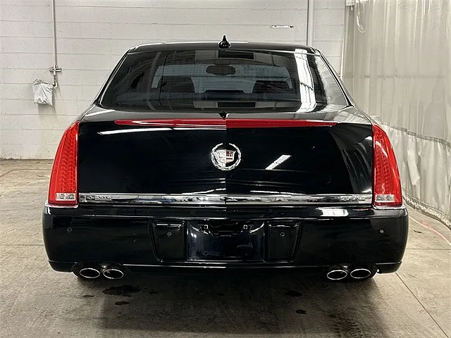 2011 Cadillac DTS