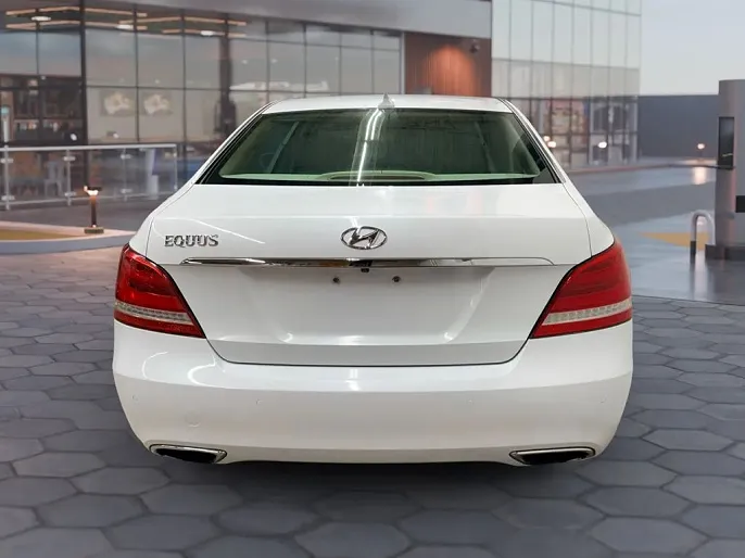 2014 Hyundai Equus