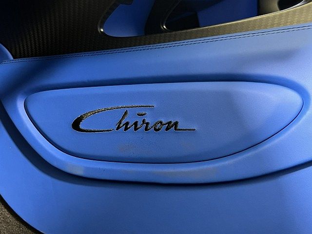 2018 Bugatti Chiron null image 35