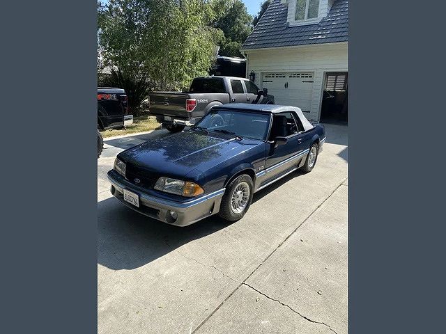 1989 Ford Mustang GT image 1