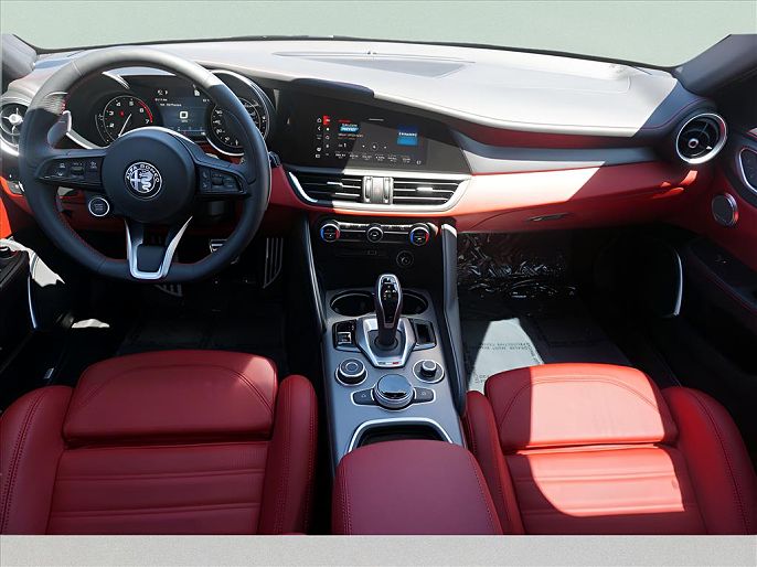 2021 Alfa Romeo Giulia