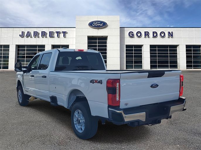 2025 Ford F-250