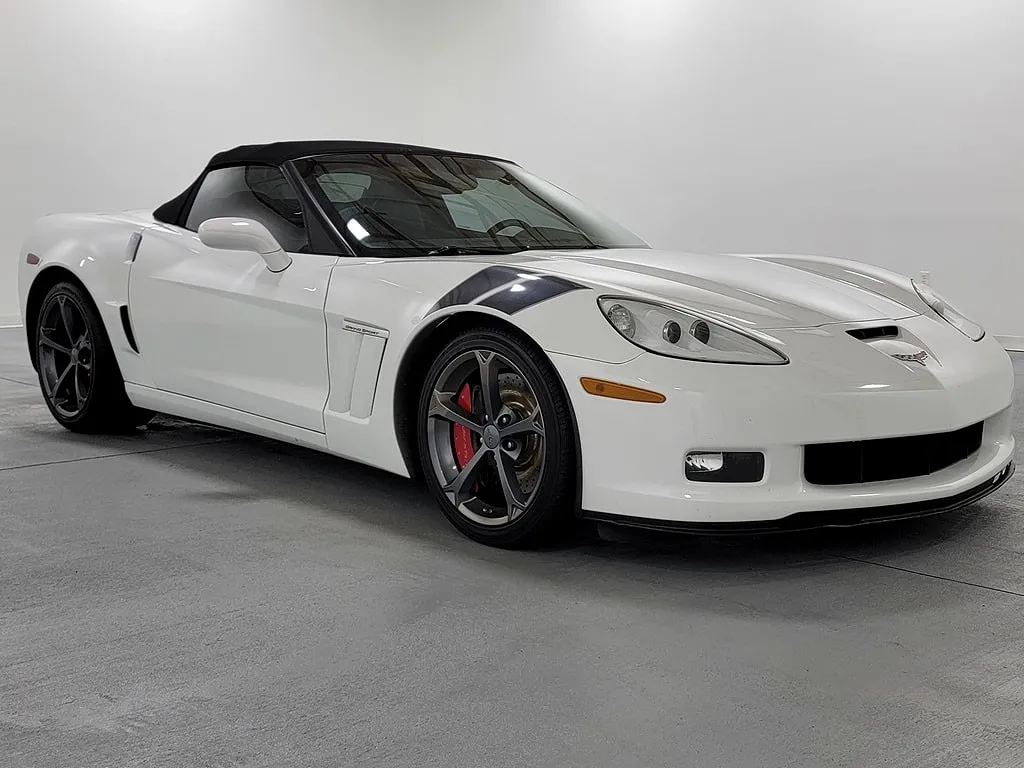 2010 Chevrolet Corvette Grand Sport image 1