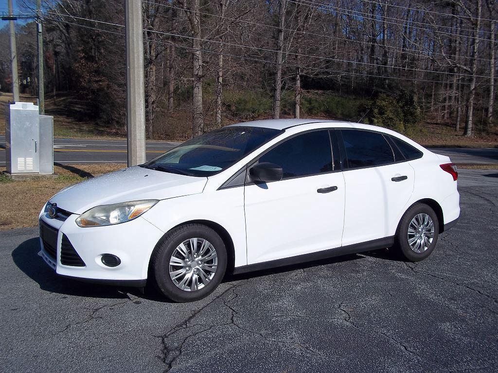 2013 Ford Focus S image 1