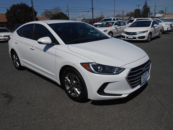 2018 Hyundai Elantra
