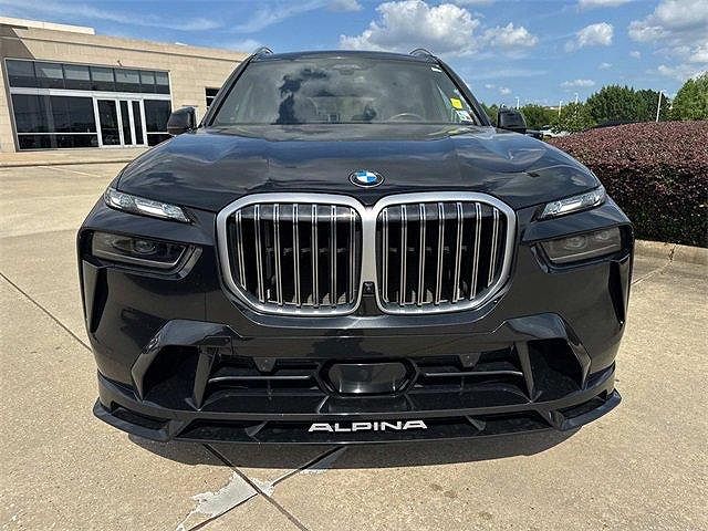 2024 BMW X7