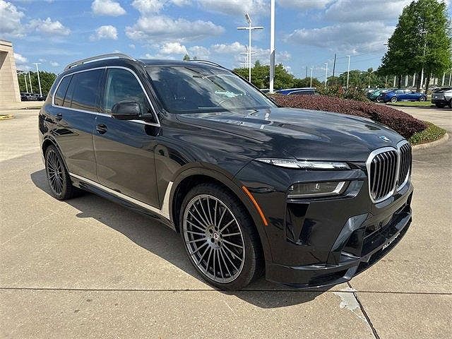 2024 BMW X7