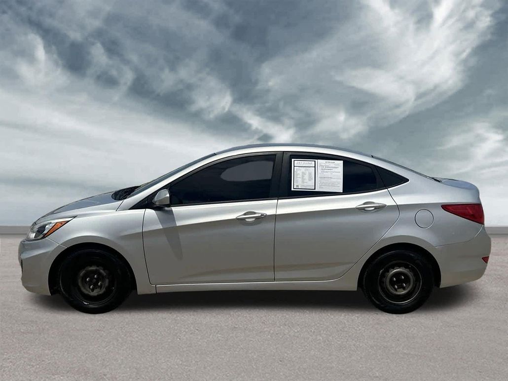 2015 Hyundai Accent GLS image 3