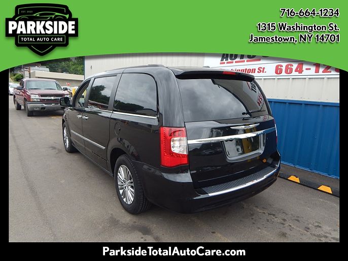 2014 Chrysler Town & Country