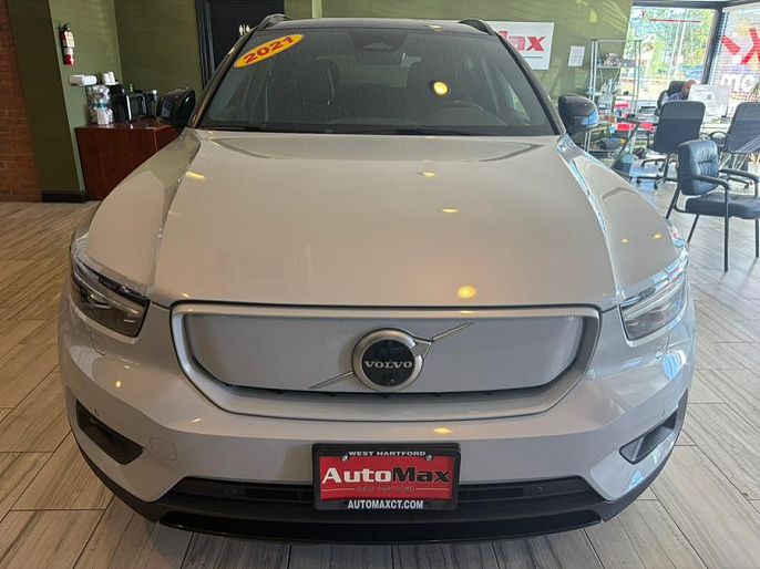 2021 Volvo XC40