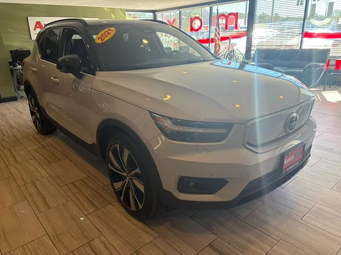 2021 Volvo XC40