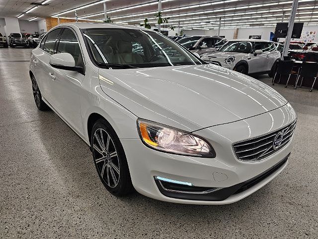 2016 Volvo S60