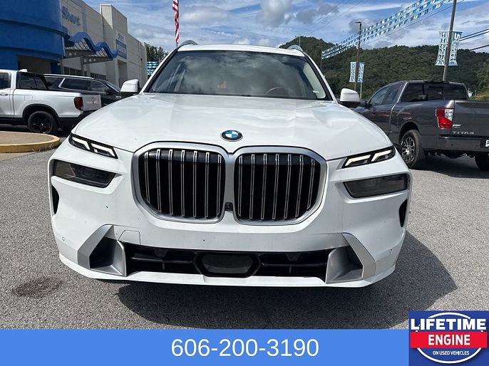 2024 BMW X7