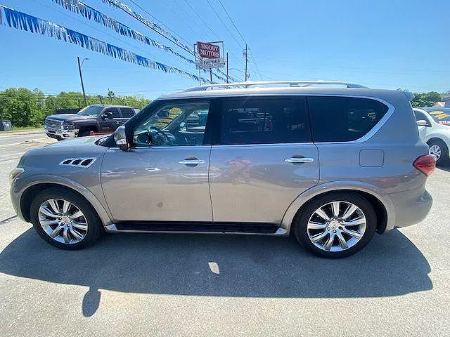 2011 Infiniti QX56