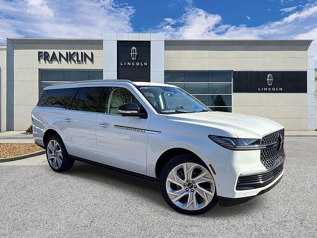 2025 Lincoln Navigator L