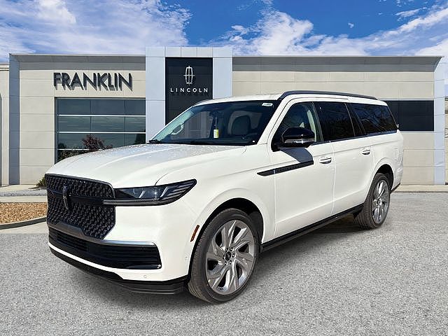 2025 Lincoln Navigator L