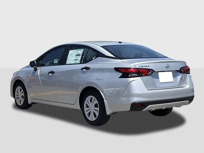 2025 Nissan Versa