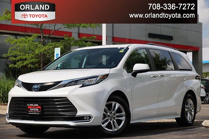 2023 Toyota Sienna