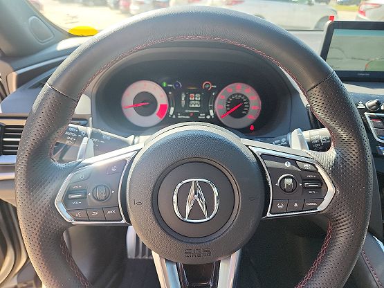 2025 Acura RDX A-Spec Advance photo 11