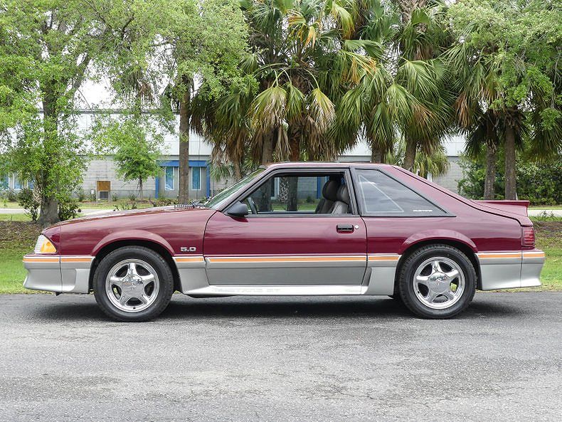 1988 Ford Mustang GT image 20