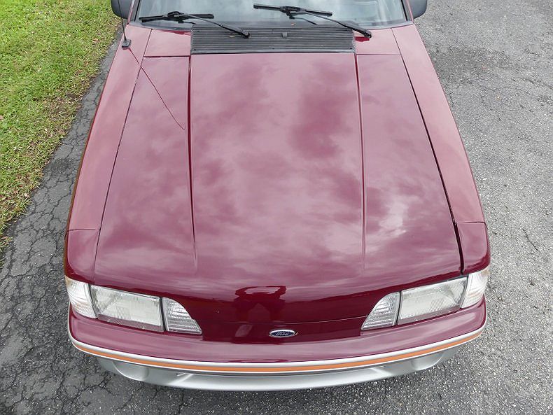 1988 Ford Mustang GT image 33