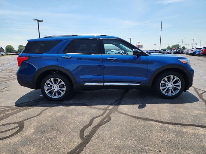 2022 Ford Explorer