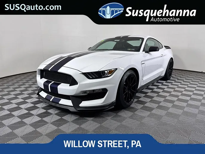 2020 Ford Mustang