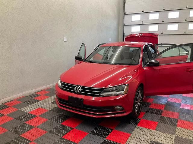 2017 Volkswagen Jetta Sport image 0
