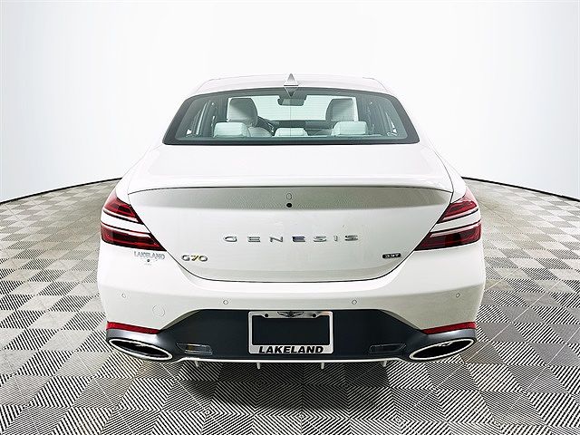 2026 Genesis G70