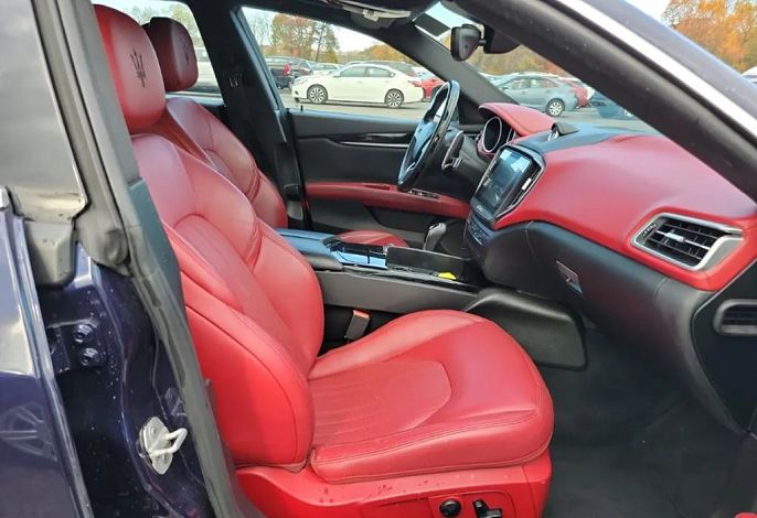 2017 Maserati Ghibli