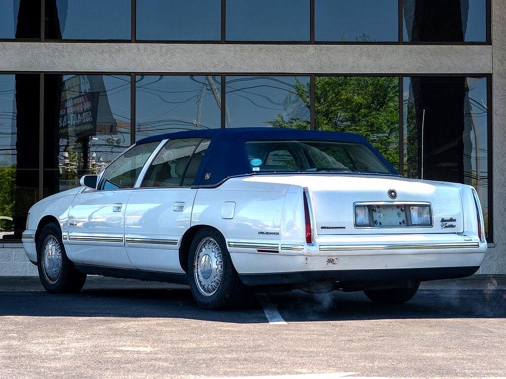 1999 Cadillac DeVille d'Elegance image 7