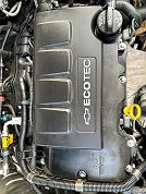 2016 Chevrolet Cruze LT image 17