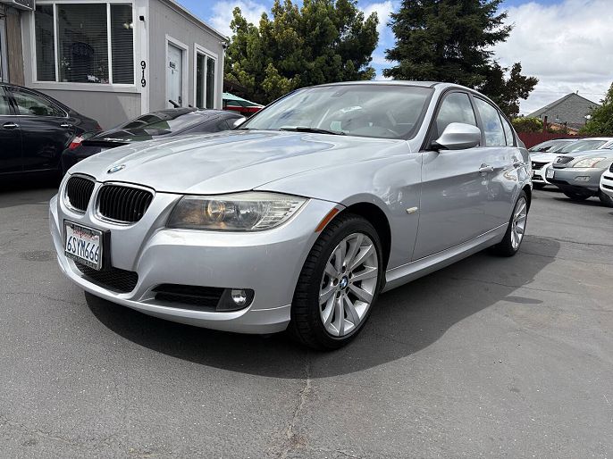 2011 BMW 3 Series