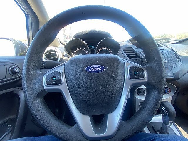 2019 Ford Fiesta SE image 21