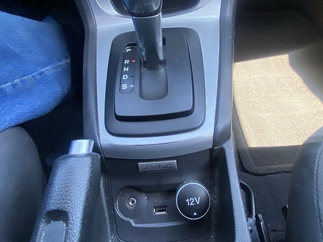 2019 Ford Fiesta SE image 28