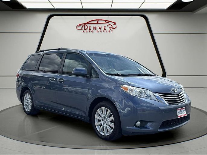 2015 Toyota Sienna