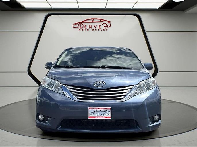 2015 Toyota Sienna