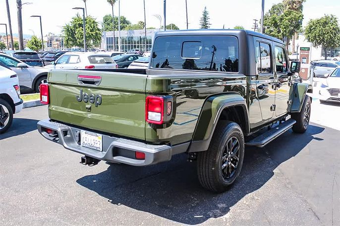 2022 Jeep Gladiator