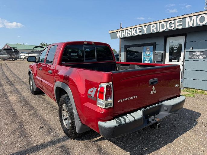 2006 Mitsubishi Raider