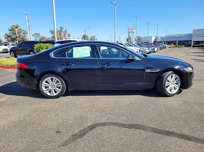 2019 Jaguar XF