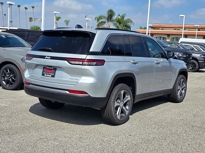 2026 Jeep Grand Cherokee