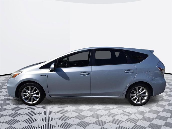 2014 Toyota Prius v