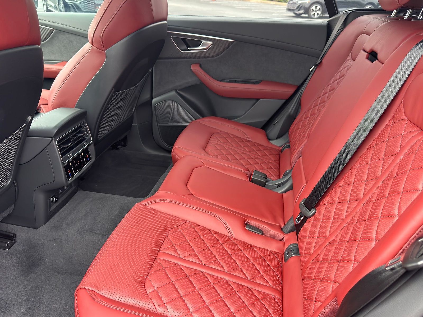 2026 Audi SQ8