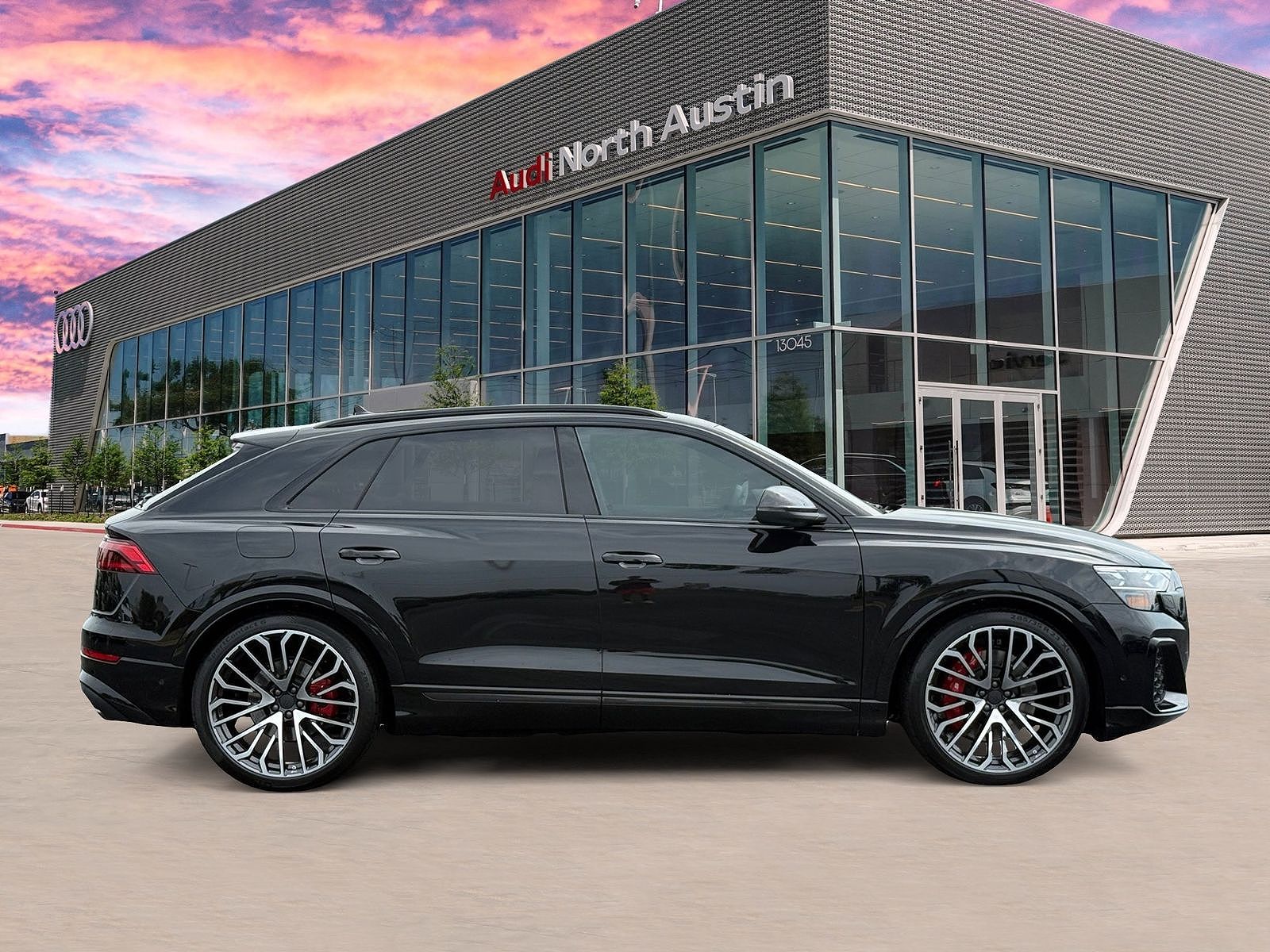 2026 Audi SQ8